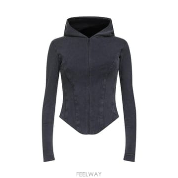 Balenciaga Balenciaga �ĵ�Ƽ 850441TTVF61055 TP579234988Balenciaga �ĵ�Ƽ 850441TTVF61055 TP579234988
