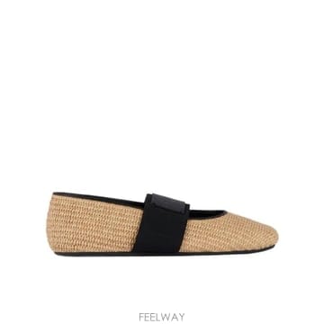 Givenchy 26SS Givenchy ���� casual ���� BE5017E2JC101 TP57776787026SS Givenchy ���� casual ���� BE5017E2JC101 TP5777678