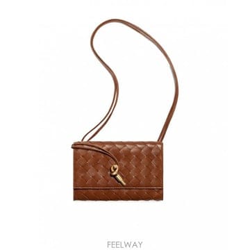 Bottega Veneta 26FW ���װ�����Ÿ ���� messenger �� 836940VCPP22387 TP57839616626FW ���װ�����Ÿ ���� messenger �� 836940VCPP22387 TP