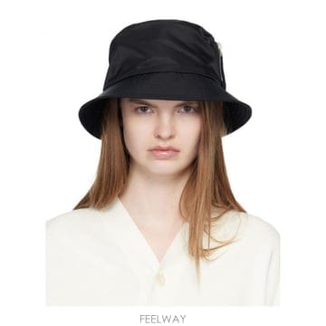 Sacai 26SS Sacai ���� ���� 2601111S001 TP57888967426SS Sacai ���� ���� 2601111S001 TP578889674