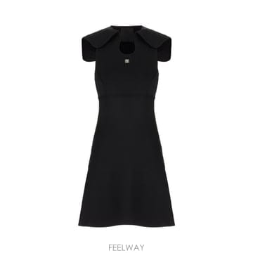 Givenchy 25SS Givenchy ABITI BW22C24ZQ0001 TP57790383625SS Givenchy ABITI BW22C24ZQ0001 TP577903836