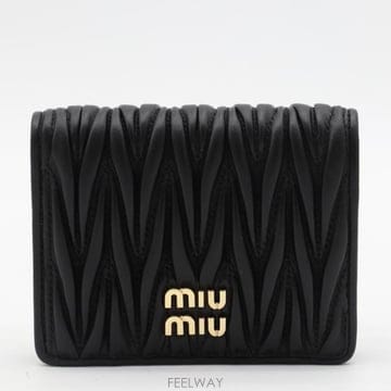 Miu Miu 26FW �̿�̿� ���� quilted nappa ���� �з� 5MV204AFPPF0002 TP57897755626FW �̿�̿� ���� quilted nappa ���� �з� 5MV204AFPPF
