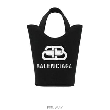 Balenciaga 21FW Balenciaga Wave ��Ʈ Xs Balenciaga �� in canvas 6199792HH121FW Balenciaga Wave ��Ʈ Xs Balenciaga �� in canvas 6