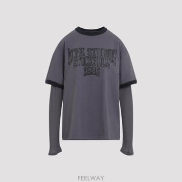 Acne 26FW ��ũ�� Studios ��ũ�� Studios LS T ���� AL0559AVU TP57775924626FW ��ũ�� Studios ��ũ�� Studios LS T ���� AL0559AVU