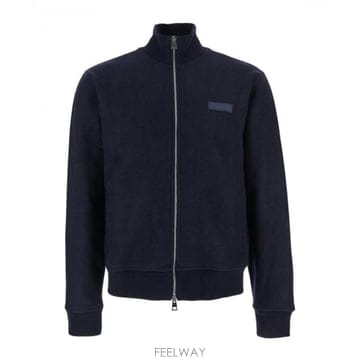 Givenchy 26SS Givenchy ���� ���� With High �� �� �ΰ� Patch On The Front In ��26SS Givenchy ���� ���� With High �� �� �ΰ� Patch On 