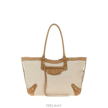 Balenciaga 26FW Balenciaga BORSE A SPALLA 8664682ACO59226 TP57839598126FW Balenciaga BORSE A SPALLA 8664682ACO59226 TP57839