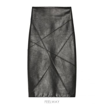 Sportmax 24FW ������ �ƽ� ���� ��ĿƮ 2406034306002 TP57897742824FW ������ �ƽ� ���� ��ĿƮ 2406034306002 TP578977428