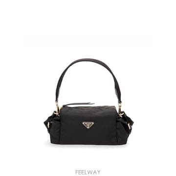 PRADA 26FW ����� Re Nylon ��� �� 1BH232RDLNVNOOF0002 TP58055847526FW ����� Re Nylon ��� �� 1BH232RDLNVNOOF0002 TP580