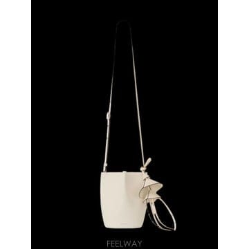 Givenchy 26SS Givenchy ���� messenger �� BB60QTB2FK156 TP57923043026SS Givenchy ���� messenger �� BB60QTB2FK156 TP579230