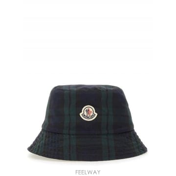Moncler Moncler REVERSIBLE ���� ���� 3B00027M7661P79 TP577972934Moncler REVERSIBLE ���� ���� 3B00027M7661P79 TP5779729