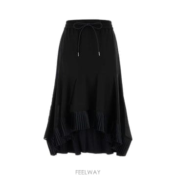 Sacai 26SS Sacai ���� ��ư ��ĿƮ 2608325001 TP57774869026SS Sacai ���� ��ư ��ĿƮ 2608325001 TP577748690