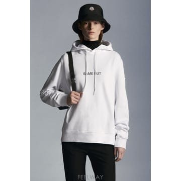 Moncler 23FW Moncler ���� ��Ʈ ������ G10938G76910809LC001 TP57333290323FW Moncler ���� ��Ʈ ������ G10938G76910809LC001 TP5