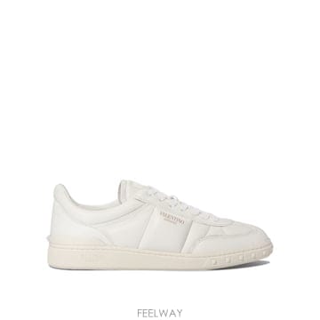 Valentino 26SS Valentino Upvillage ����Ŀ�� 5Y2S0H77SVL0BO TP57211847326SS Valentino Upvillage ����Ŀ�� 5Y2S0H77SVL0BO TP572