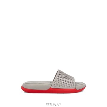 Christian Louboutin 26FW ũ����������� Easy Breezy Flat Rubber 1260773I813 TP57635621426FW ũ����������� Easy Breezy Flat Rubber 1260773I81