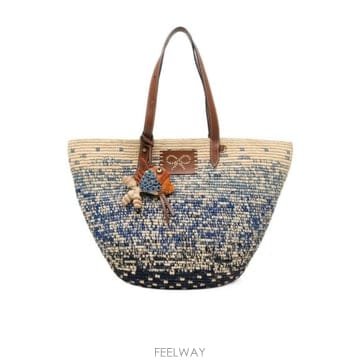Anya Hindmarch 26FW �Ⱦ����帶ġ ���� �ڵ�� 205726SS260170SCBLU TP57790654926FW �Ⱦ����帶ġ ���� �ڵ�� 205726SS260170SCBLU TP57