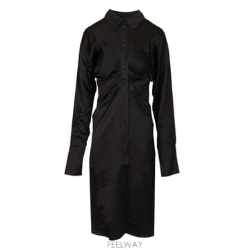 Toteme 25FW Toteme Slouch ���� �巹�� 254WRD0256FB0020001 TP57708276625FW Toteme Slouch ���� �巹�� 254WRD0256FB0020001 TP5