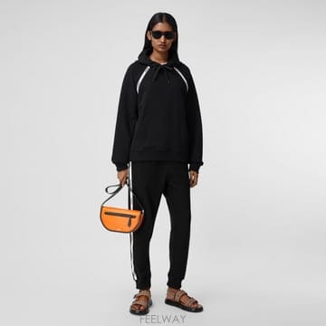 Burberry 22FW Burberry ���� casual ���� 80402441 TP57333218722FW Burberry ���� casual ���� 80402441 TP573332187