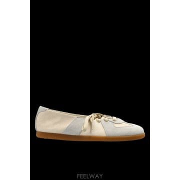 26FW 메종마르지엘라  Ballet 레이스 업 flats in nappa, bleached 샌드 S58WS