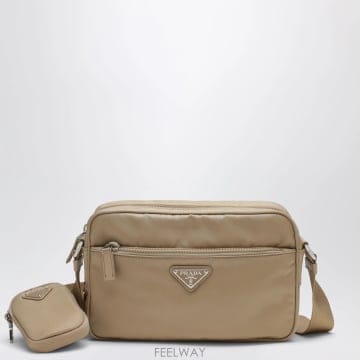 PRADA 26FW ����� ũ�ν��ٵ� �� in camel Re Nylon 1BC167B1MRV44F0040 TP577726FW ����� ũ�ν��ٵ� �� in camel Re Nylon 1BC167B1MR