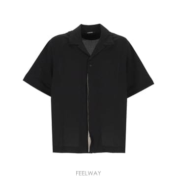 Jacquemus ��ũ���� ��ư ����  ���̵� ��Ʈ sleeves  Button closure  Ŭ���� collar  SHM0��ũ���� ��ư ����  ���̵� ��Ʈ sleeves  Button closur