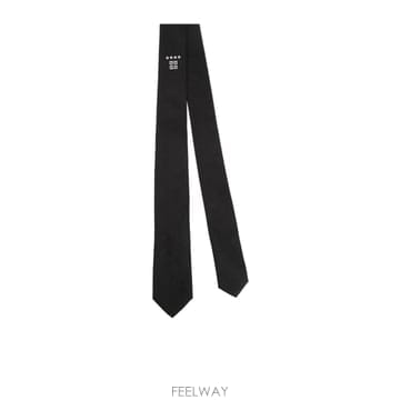 Givenchy 26SS Givenchy ���� Ÿ�� GV55LSJ5748201 TP57686650526SS Givenchy ���� Ÿ�� GV55LSJ5748201 TP576866505