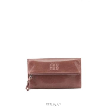Miu Miu 26FW �̿�̿� ���� ũ�ν��ٵ� �� with �ΰ� 5MT0482A44F0405 TP57797611926FW �̿�̿� ���� ũ�ν��ٵ� �� with �ΰ� 5MT0482A44F