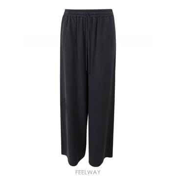 Max Mara 26SS �������� ���̵� ���� washed ��ũ trousers 261113118160001E15 TP57726SS �������� ���̵� ���� washed ��ũ trousers 2611131