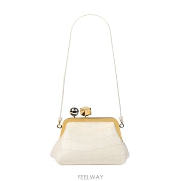 Jacquemus 26SS ��ũ���� �� Le Berlingot 26EBAW00451AC07A12115 TP57622143126SS ��ũ���� �� Le Berlingot 26EBAW00451AC07A12115 TP