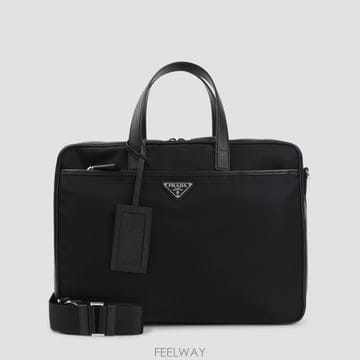 PRADA 26FW ����� ����� Re Nylon �긮�� ���̽� 2VE029VOOO2DMHF0002 TP5768398626FW ����� ����� Re Nylon �긮�� ���̽� 2VE029VOOO2D