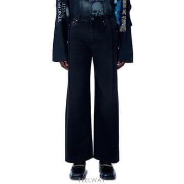 Vetements ��Ʈ�� ������Ʈ��Ƽ�� ��Ʈ����Ʈ ���� �� UH76DP460B2  TP979016354��Ʈ�� ������Ʈ��Ƽ�� ��Ʈ����Ʈ ���� �� UH76DP460B2  