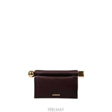 자크뮈스 La Pochette Rond Carre 클러치 백 BAW00356AC27L14 890MIDNIGH