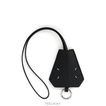Maison Margiela ���� ���������� �ؽ�ó�� ������Ʈ�� Ű�� SA2UA0018P7268 BLACK TP979707301���� ���������� �ؽ�ó�� ������Ʈ�� Ű�� SA2UA0018P726