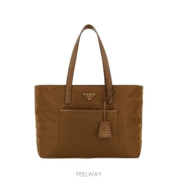 PRADA ����� �ΰ� �ö�ũ ��Ʈ�� 1BG555R064 F0134 TP979697439����� �ΰ� �ö�ũ ��Ʈ�� 1BG555R064 F0134 TP979697439