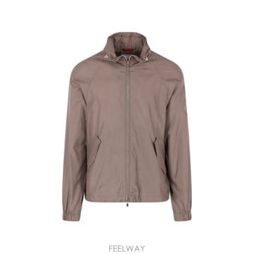 Brunello Cucinelli 26 FW ���ڷ� ��ġ�ڸ� ���� ��Ŷ MZ4216542C1228 TP45356729926 FW ���ڷ� ��ġ�ڸ� ���� ��Ŷ MZ4216542C1228 TP453