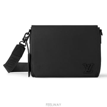 Louis Vuitton 26 FW ���̺��� Takeoff ����ũ���� �׷��� ī�� �����ڴ� LV �ΰ� �޽����� ����26 FW ���̺��� Takeoff ����ũ���� �׷��� ī�� �����ڴ�
