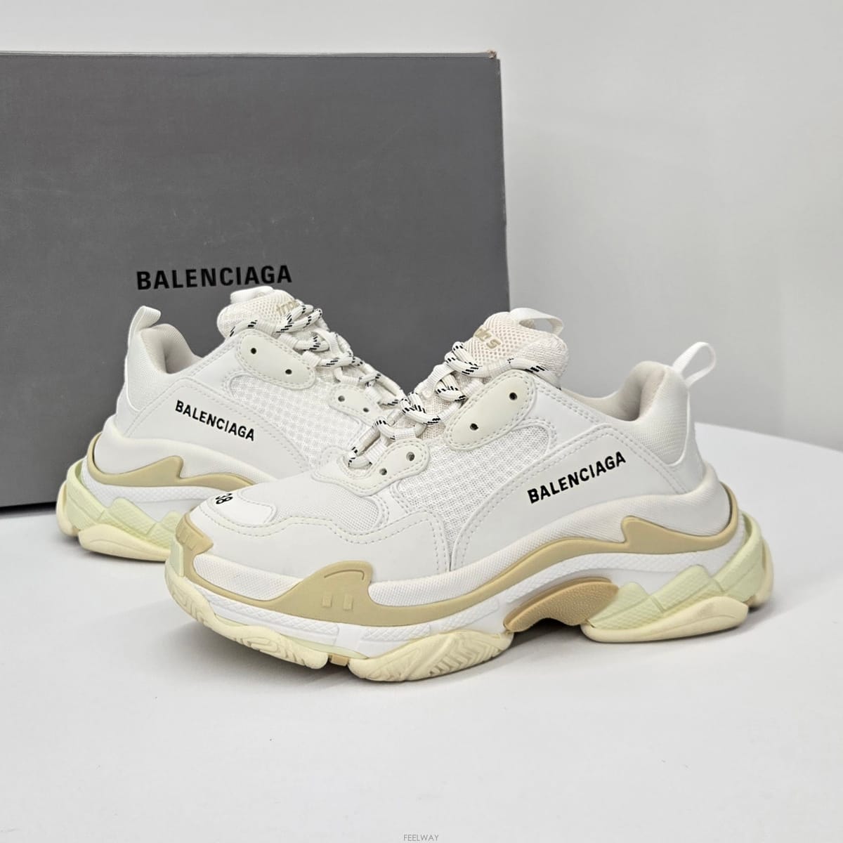 Balenciaga �߷��þư� Ʈ����S ����Ŀ�� 38�߷��þư� Ʈ����S ����Ŀ�� 38