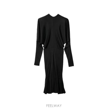 자크뮈스 컷아웃 미디 드레스 DRW00904AJ00309990 B0712280253