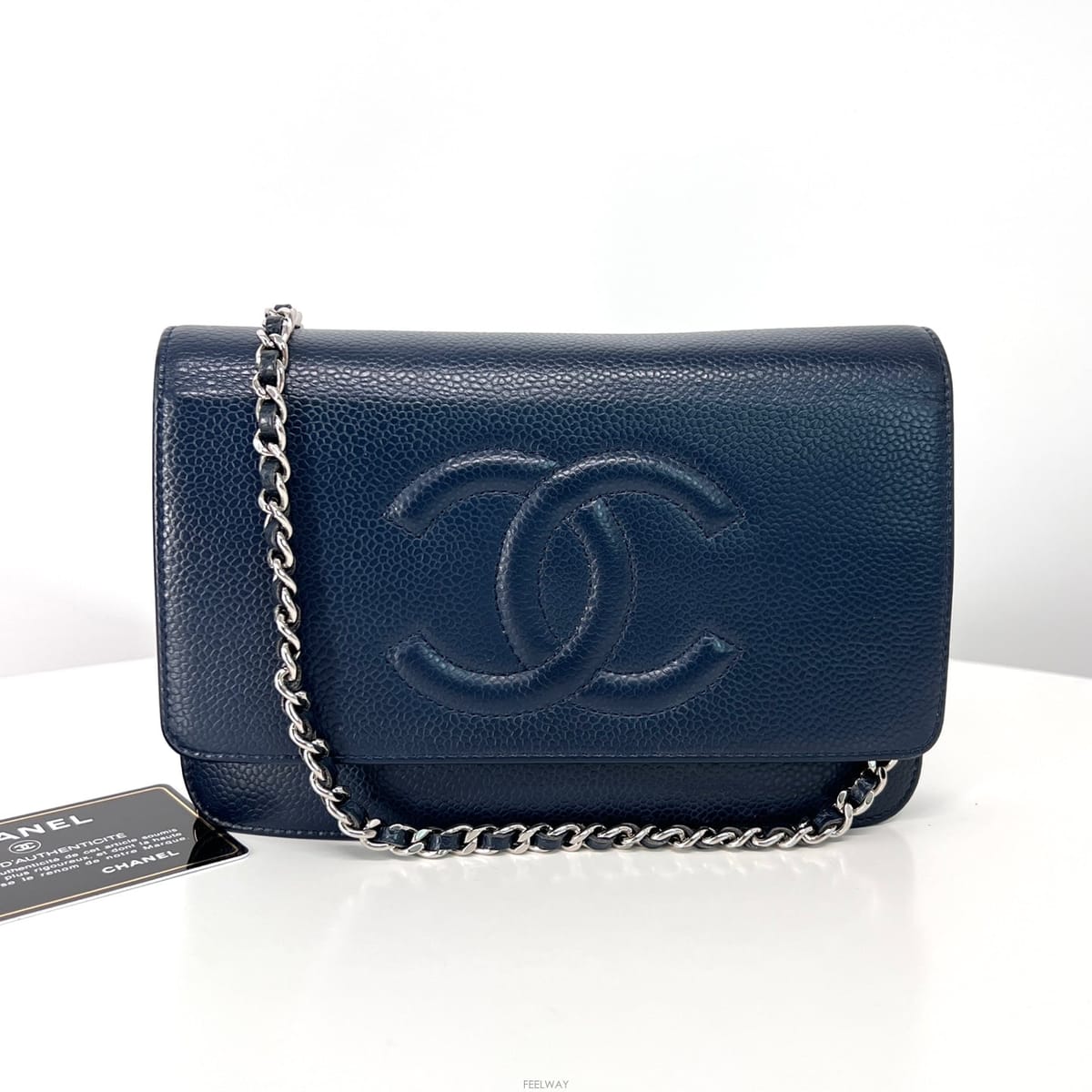 CHANEL ���� CC �ΰ� WOC ü�� ũ�ν��� ���̺���� CC �ΰ� WOC ü�� ũ�ν��� ���̺�