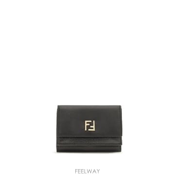 FENDI �ؿ� ���¸���� AW26 ��� ���� FF �̴� Ʈ�������� ���� ���� 8M0584B08E_F0QA1�ؿ� ���¸���� AW26 ��� ���� FF �̴� Ʈ�������� ����