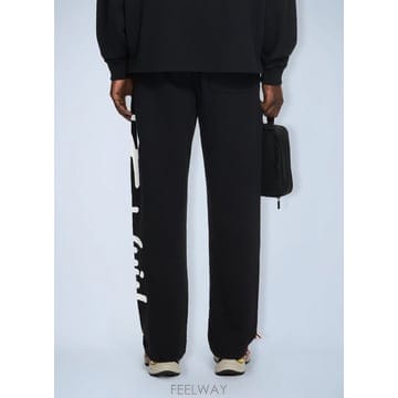 26 S/S 오프화이트 스프레이 로고 스웨트팬츠 44MCH05AS26 B0112280503