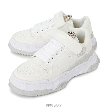 키스 오리지널 솔 스니커즈 A15FW740 WHITE (남여공용)