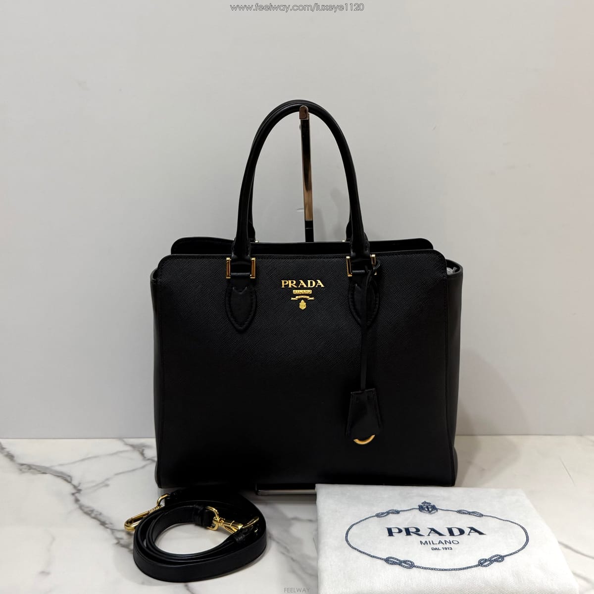 PRADA ����� ��Ż�ΰ� ���ǾƳ� ��Ʈ�� ũ�ν��� ���� 1BA163����� ��Ż�ΰ� ���ǾƳ� ��Ʈ�� ũ�ν��� ���� 1BA163