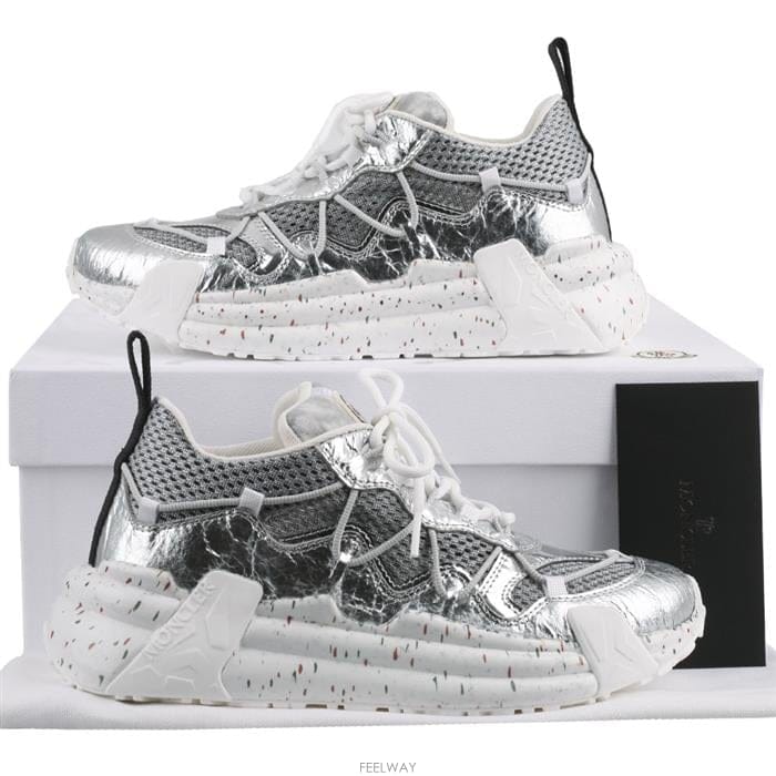 Moncler ��Ŭ���� ��������Ŀ�� 4M00010 M1371 910��Ŭ���� ��������Ŀ�� 4M00010 M1371 910