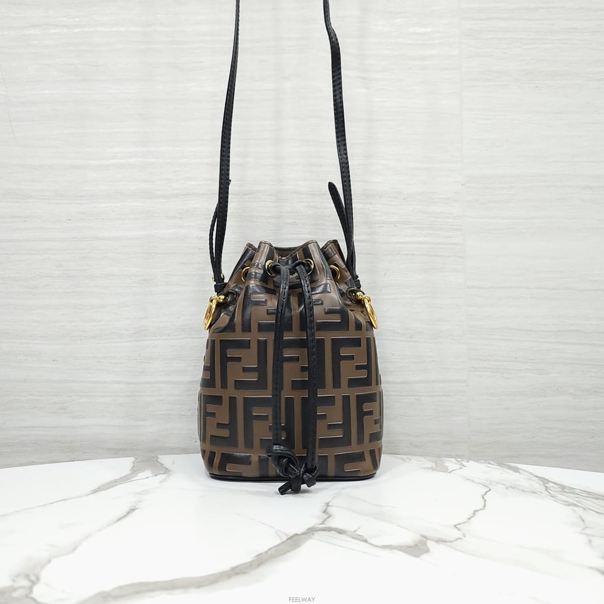 FENDI [������] ��� FF ��Ʈ���� �̴� ���� ��Ŷ�� ���� 8BS010[������] ��� FF ��Ʈ���� �̴� ���� ��Ŷ�� ���� 8BS0
