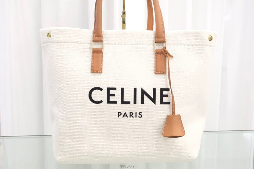 CELINE ������ ȣ������ ĵ���� ī�ٽ� ��Ʈ�� 192162BNZ02NT������ ȣ������ ĵ���� ī�ٽ� ��Ʈ�� 192162BNZ02NT