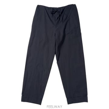 THE Row [����ũ�Ÿ] 26FW ���ο� ����� ���ø� ��ư ���� DELANO PANT 10772W2517 BLK[����ũ�Ÿ] 26FW ���ο� ����� ���ø� ��ư ���� DEL