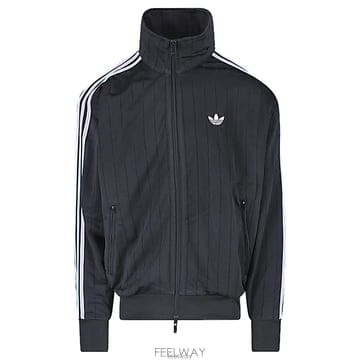 Adidas �Ƶ�ٽ� �̸�����Ʈ �Ｑ Ʈ�� ��Ŷ�Ƶ�ٽ� �̸�����Ʈ �Ｑ Ʈ�� ��Ŷ