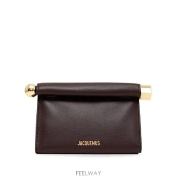 Jacquemus �׶�����Ÿ �ؿ� ��ũ���� ���� LE SAC ROND CARRE LEATHER CLUTCH BAW00472AC�׶�����Ÿ �ؿ� ��ũ���� ���� LE SAC ROND CARRE LEATHE