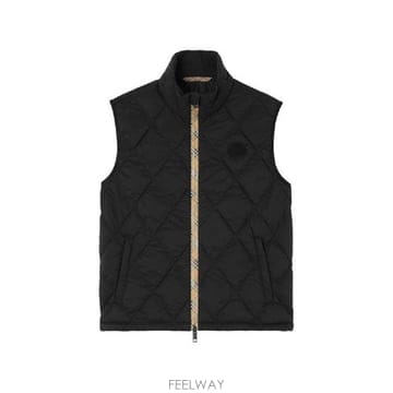 Burberry �׶�����Ÿ �ؿ� ������ ���� ACRESFORD QUILTED DOWN VEST 8129816A1189�׶�����Ÿ �ؿ� ������ ���� ACRESFORD QUILTED DOWN VES