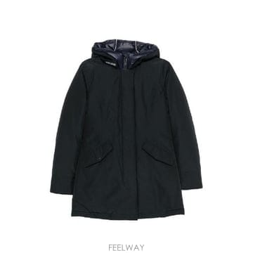 Woolrich �׶�����Ÿ �ؿ� �︮ġ ���� ARCTIC PARKA COAT CFWWOU0580FBUT0001DKN�׶�����Ÿ �ؿ� �︮ġ ���� ARCTIC PARKA COAT CFWWOU05